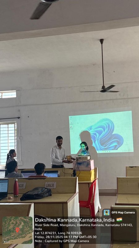 WORKSHOP ON AI AND INDUSTRY 4.0 TOOLS FOR INNOVATORS  AND ENTREPRENEURS - Image 4