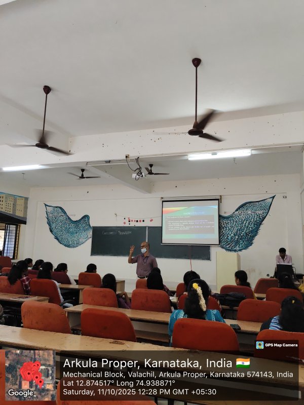 Industry Structure and Career Growth from CEO to Engineering - Image 4