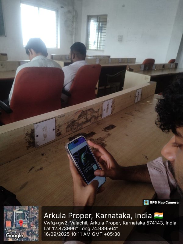 Virtual Art Gallery - Image 2