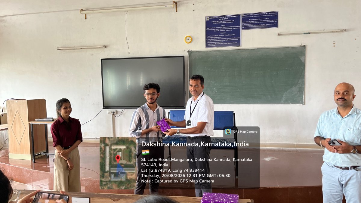 Transforming Ideas into Startups: A Lean Approach for Student Innovators - Image 2